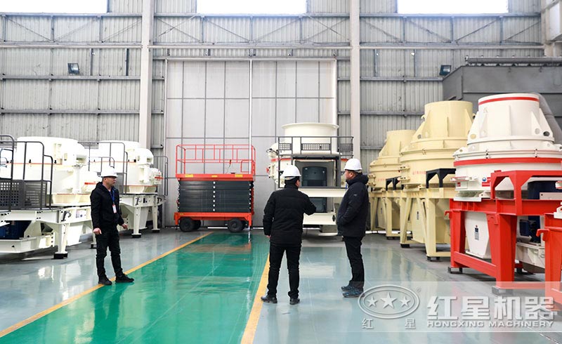 用戶來廠考察生產(chǎn)車間 用戶來廠考察生產(chǎn)車間