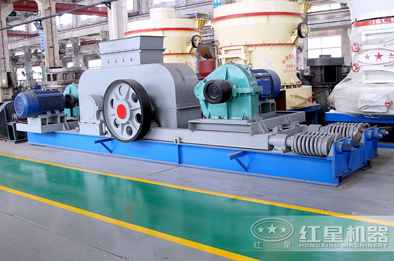 對輥式破碎機(jī)廠區(qū)實(shí)拍