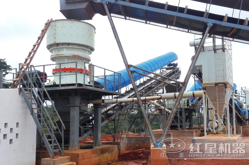 單缸液壓圓錐破碎機工作實拍 單缸液壓圓錐破碎機工作實拍