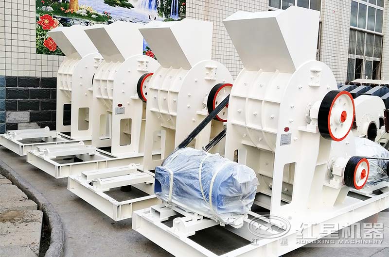 破碎赤泥可以用雙級破碎機(jī)嗎？有沒有時(shí)產(chǎn)35t的雙級破碎機(jī)