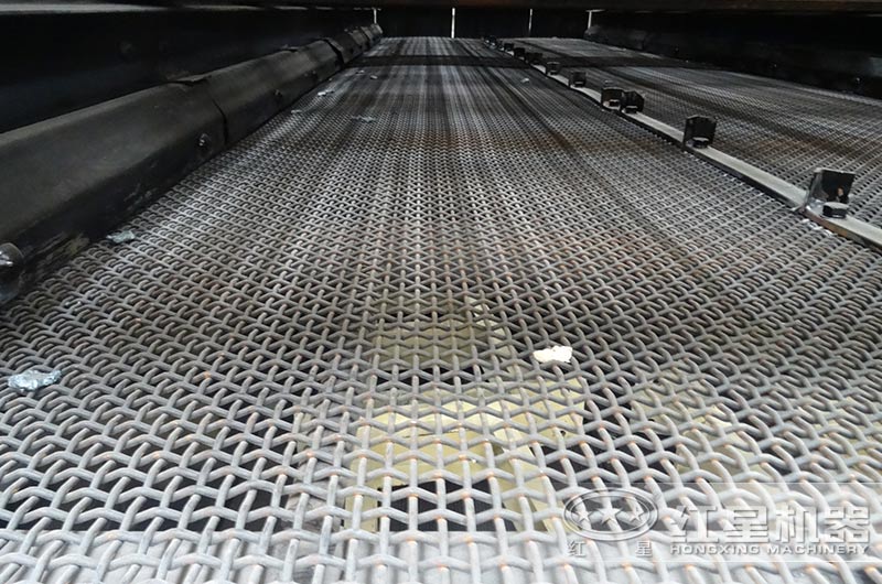 圓振動篩的篩網細節(jié)實拍