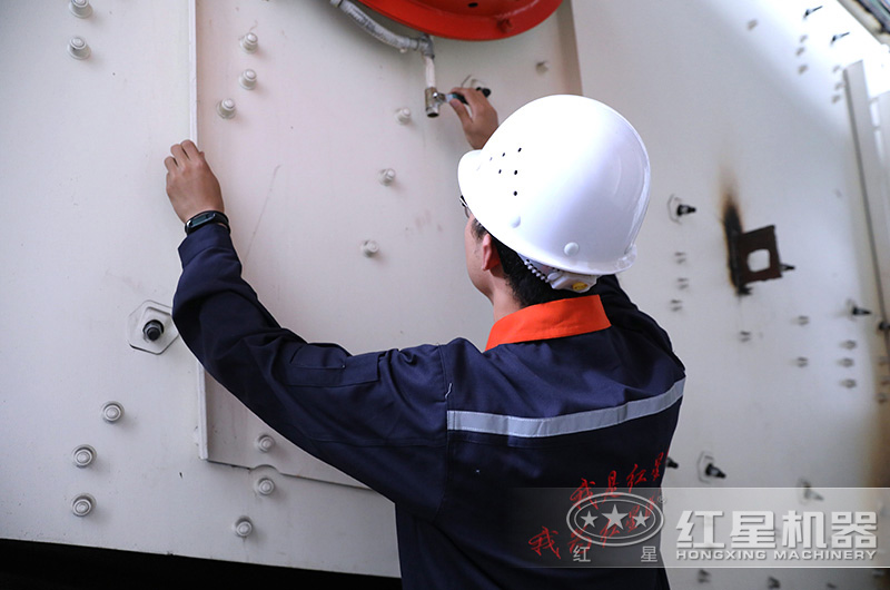 專注于每一道工序，只為您的滿意生產(chǎn)