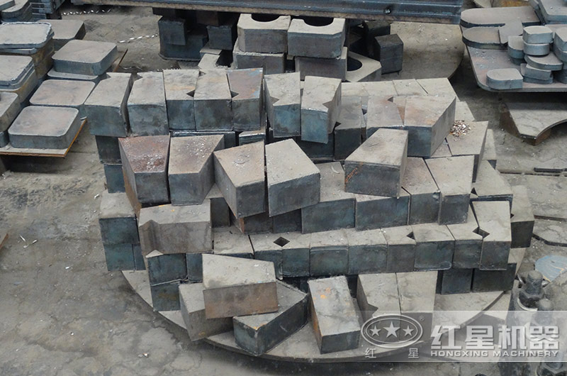 時產(chǎn)100噸機制砂整形機，推薦用HVI制砂機-好維護、成品率高