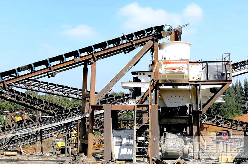 制砂機(jī)現(xiàn)場 制砂機(jī)現(xiàn)場