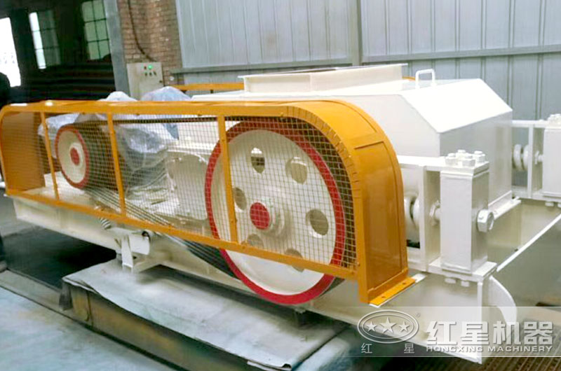 小型環(huán)保破碎機(jī)設(shè)備有哪些？助力砂石廠綠色生產(chǎn)