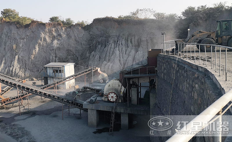 PCZ1615重錘式破碎機產(chǎn)量是多少？多少錢一臺？